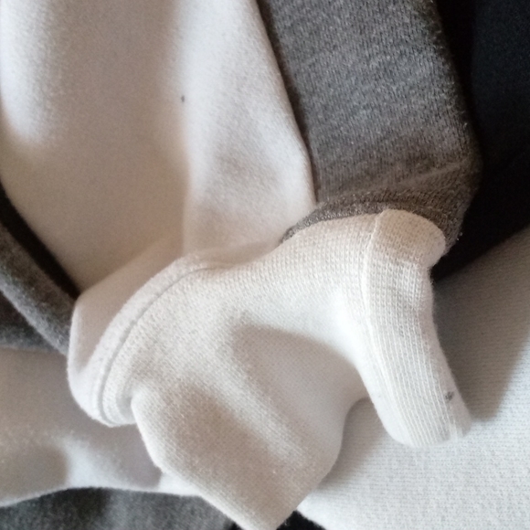 TNA CREW NECK SWEATSHIRT - Picture 8 of 9